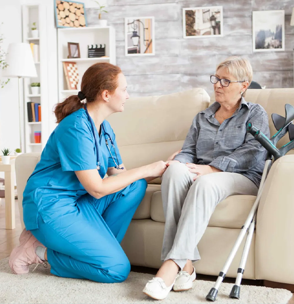 Photo or graphic of a professional wound care team.